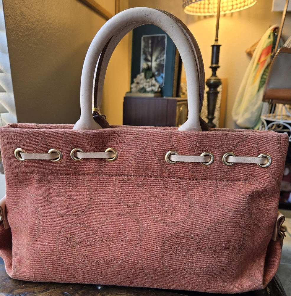 Vintage Dooney & Bourke Designer Handbag - Picture 2 of 10